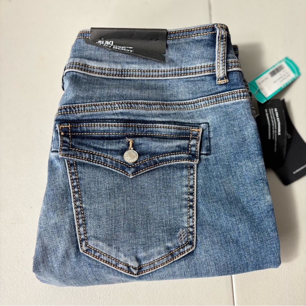 Silver Jeans Suki Curvy Mid Rise Slim Boot Women’s Blue SZ W32/L33